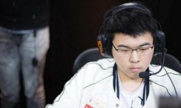 小伞爆料韦神视频在线观看,在线观看揭秘电竞传奇幕后