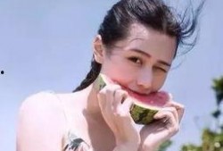 徐州女孩网红吃瓜,吃瓜成瘾，瓜界新宠