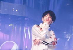 爱豆吃瓜娱乐酱周震南,爱豆吃瓜娱乐酱，揭秘娱乐圈幕后故事