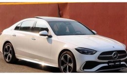 最新款奔驰c爆料视频,豪华升级，科技赋能，视频抢先看