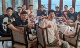 二驴爆料饭局视频,揭秘网红圈层真实生活